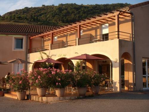 Les Chataigniers : Hotel proche de Saint-Symphorien-sous-Chomérac
