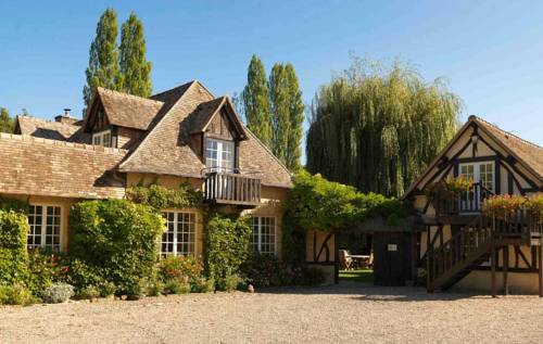 Le Moulin Du Béchet : Hotel proche de Bû