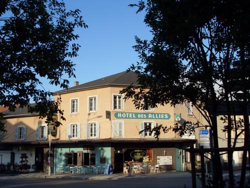 Hôtel Des Alliés : Hotel proche de L'Abergement-de-Varey