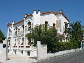 Hotel Pierre Loti : Hotel proche d'Antibes