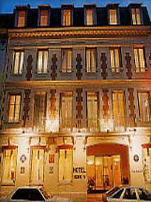 Hôtel Henri IV : Hotel proche de Camalès