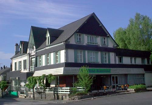 Le Grand Hôtel à Ussel : Hotel proche de Bellechassagne