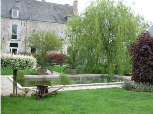 La Ferme des 3 Maillets : Hotel proche de La Chapelle-Saint-Martin-en-Plaine
