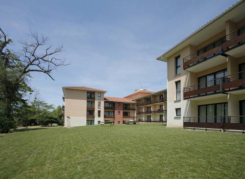 Appart'hotel Du Parc : Hotel proche de Saint-Marcel-Paulel