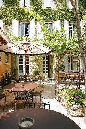 Hotel De L'Atelier : Hotel proche de Villeneuve-lès-Avignon