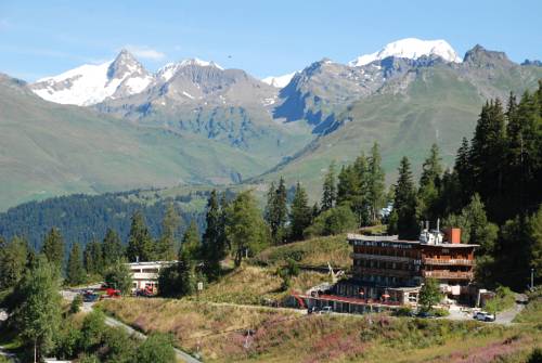 Hotel Chalet Béguin : Hotel proche de Séez