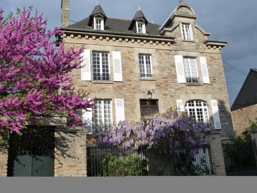 Le 14 St Michel : Chambres d'hotes/B&B proche de Saint-Malo-des-Trois-Fontaines