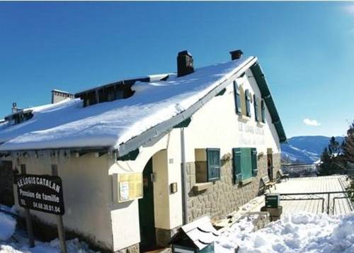 Le Logis Catalan - Gîte de groupe et familial : Auberge de jeunesse proche de L'Hospitalet-près-l'Andorre