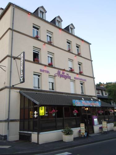 Hôtel Les Messageries et Le Bredons : Hotel proche d'Apchon