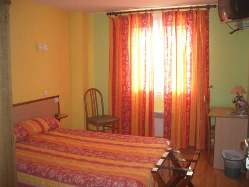 Hotel Colombié : Hotel proche de Lacam-d'Ourcet