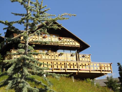 Chalet Pra Loup : Chambres d'hotes/B&B proche de Saint-Dalmas-le-Selvage