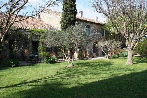 Mas du Pastre : Hotel proche d'Aurons