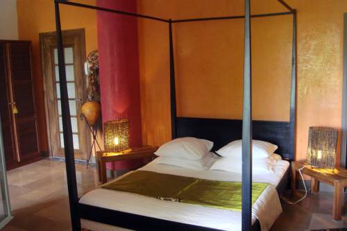 La Demeure des Tilleuls : Chambres d'hotes/B&B proche de Verrières-le-Buisson