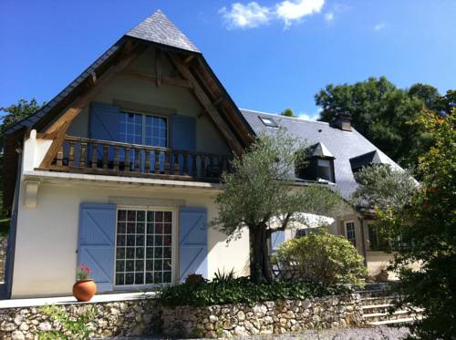 La Maison d'En O : Chambres d'hotes/B&B proche de Campistrous