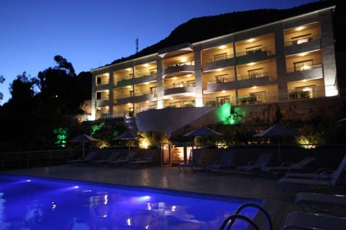 Hôtel et Résidence Costa Rossa : Residence proche d'Arbori