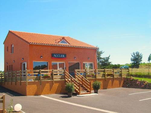 Hôtel Cantal Cottages : Hotel proche d'Anglards-de-Saint-Flour