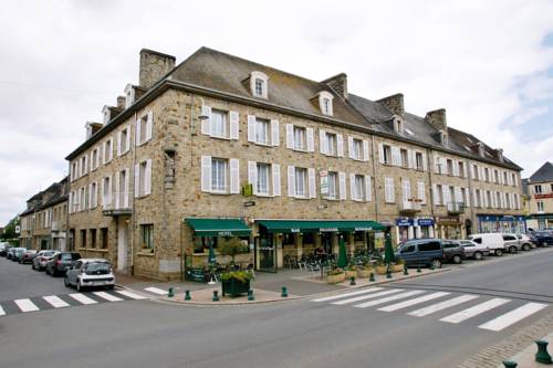 Hotel De La Place : Hotel proche de Cahagnes