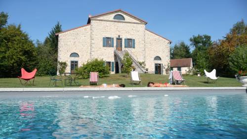 Le Moulin Rénové : Chambres d'hotes/B&B proche de Sanvignes-les-Mines