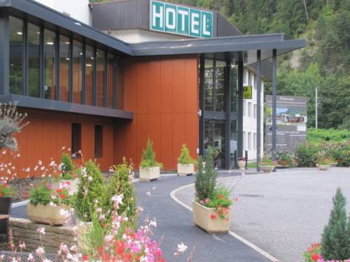 Hôtel-Restaurant de l'Embarcadère : Hotel proche d'Arbent