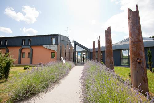 Le Noirlac : Hotel proche de Touchay
