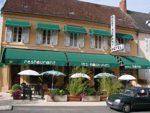Les Eaux Vives : Hotel proche de Tendron