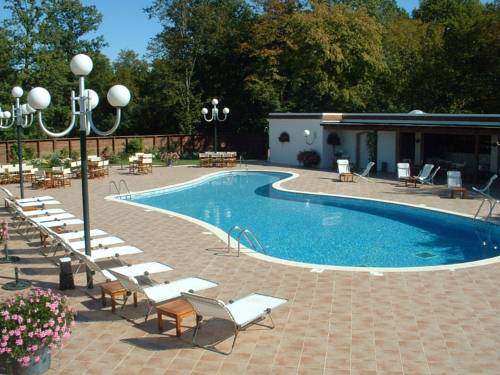 Hostellerie Domaine de Montgivroux : Hotel proche de Courgivaux