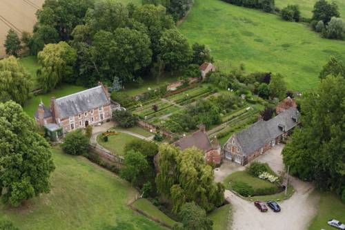 Auberge du Manoir d'Archelles : Hotel proche de Londinières