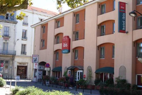 Ibis Carcassonne Centre : Hotel proche d'Alairac