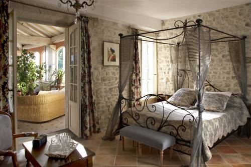 Château Roumanières - Chambres d'hôtes : Chambres d'hotes/B&B proche d'Agonès