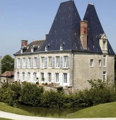 Château de Villiers : Chambres d'hotes/B&B proche de Chassé