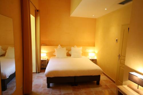 Domaine de l'Eau Vive : Hôtel proche