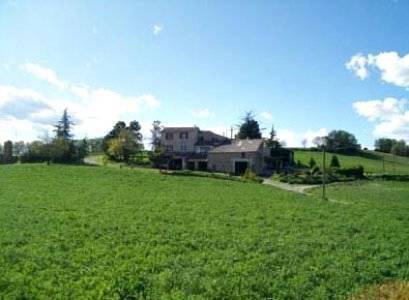 La Margotte : Chambres d'hotes/B&B proche de Montlaux