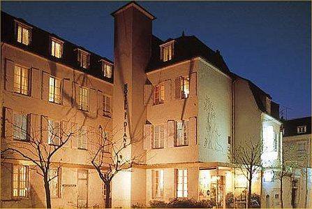 Best Western Hotel De Diane : Hotel proche de La Guerche-sur-l'Aubois