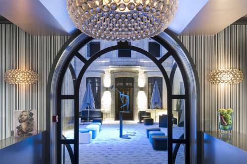 Hôtel La Monnaie : Hotel proche d'Angliers