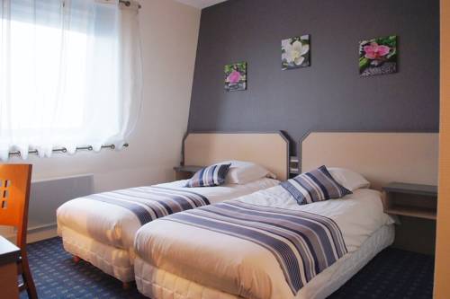 Hotel Restaurant l'Amandois : Hotel proche de Touchay