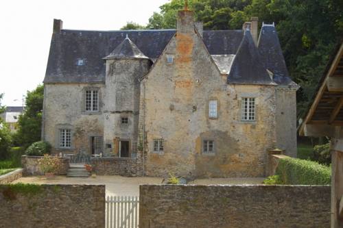 Manoir Rouesse : Chambres d'hotes/B&B proche de Saint-Céneré