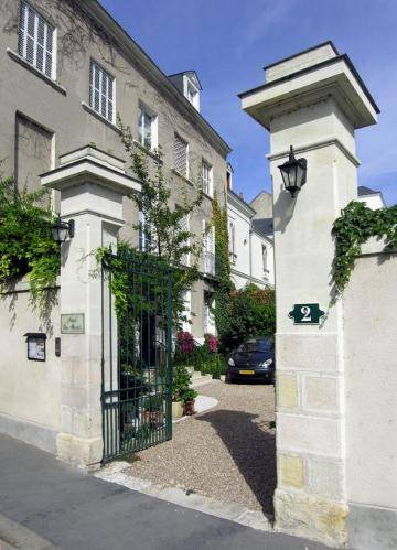 Hôtel Du Manoir : Hotel proche de Saint-Pierre-des-Corps