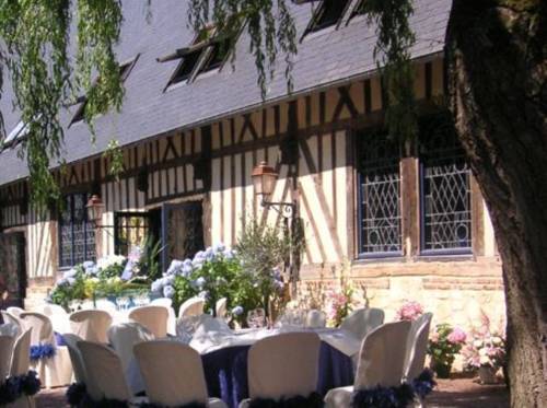Le Prieuré : Chambres d'hotes/B&B proche de Lisieux