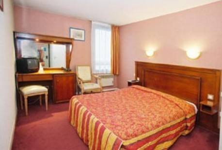 Hôtel du Golf : Hotel proche de Lévis-Saint-Nom