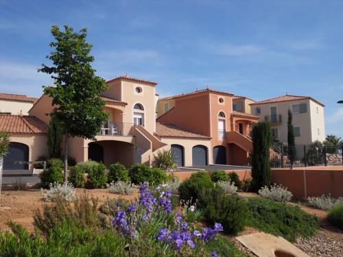 Residence Village D'Oc : Residence proche de Roujan