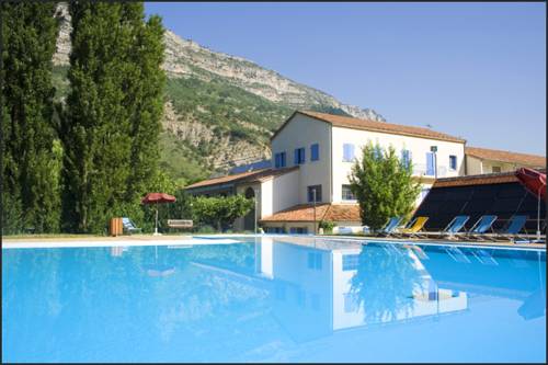 Village Vacances Ternelia - Les Lavandes : Residence proche de Chalancon
