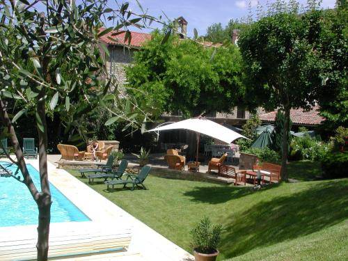 Hotel Les Raspes : Hotel proche de Comprégnac