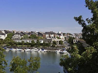 Ibis Nogent Sur Marne : Hôtel proche