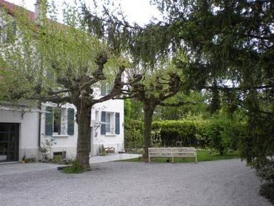 La Garenne du Lac : Chambres d'hotes/B&B proche de Marin