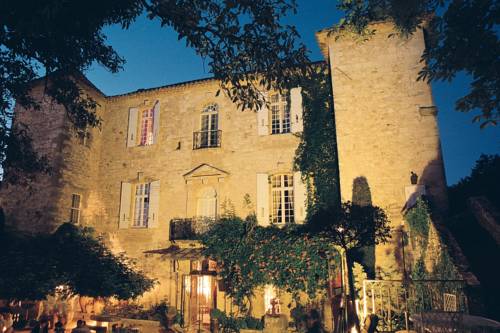 Château d'Arpaillargues : Hotel proche de Montignargues
