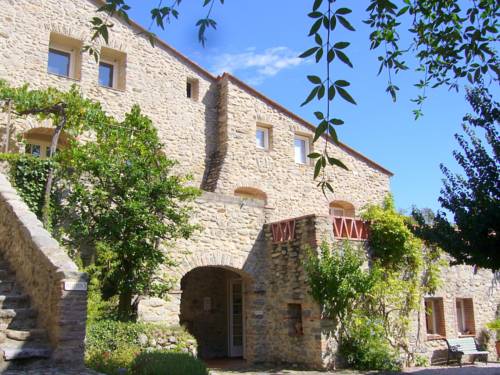 Hôtel Le Mas Trilles : Hotel proche de Taulis