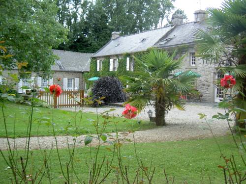 Hôtel et Crêperie de Pors-Morvan : Hotel proche de Pont-de-Buis-lès-Quimerch