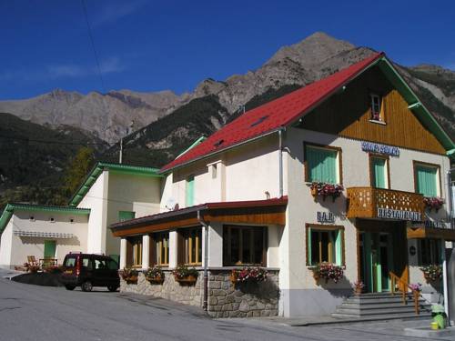 Le Sans Souci : Hotel proche de Saint-Dalmas-le-Selvage