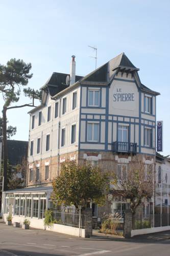 Inter-Hotel Le Saint Pierre : Hotel proche de Guérande