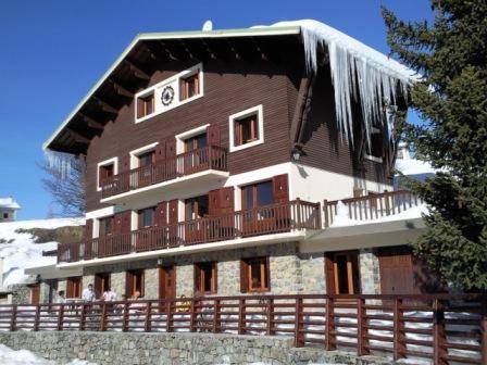 Neige et Soleil : Auberge de jeunesse proche de Saint-Pierre